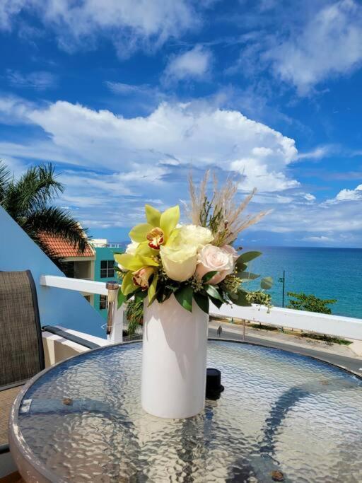 Summer All Year! Oceanfront With Pool A/C Aguadilla Exteriér fotografie