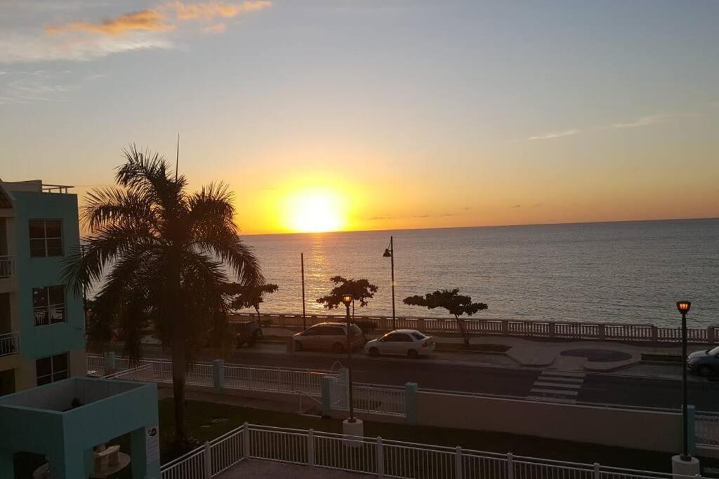 Summer All Year! Oceanfront With Pool A/C Aguadilla Exteriér fotografie